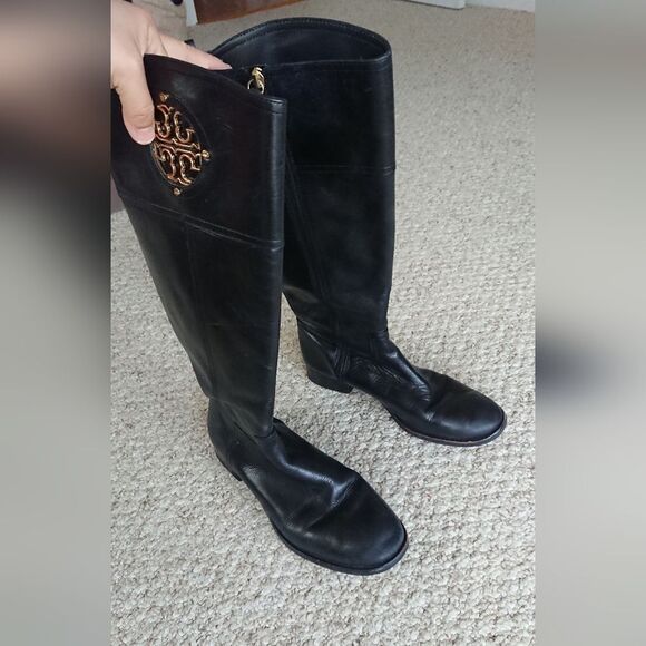 Tory Burch Black Leather Riding Boots with signature Double T motif size 10.5M - Picture 4 of 12